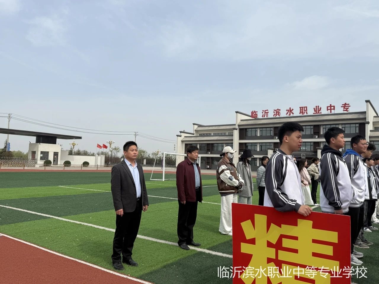 e35eaf583d96a87a7fdfc985c67ebed7.jpg